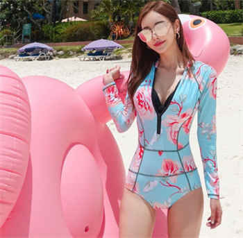 第306章献女政府办主任