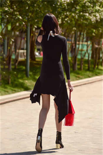 先婚后爱慕少的逃跑新娘