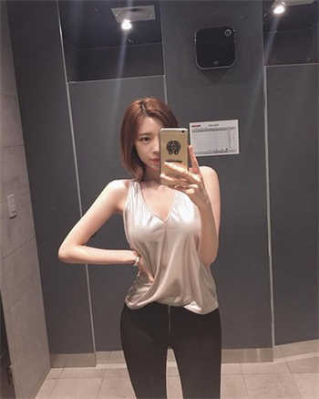 麻将写真馆通关画面