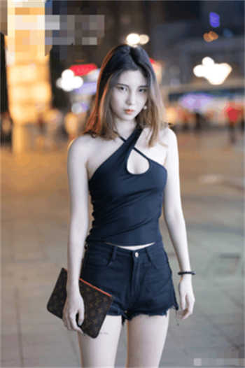 最新jlzzjlzz在线播放