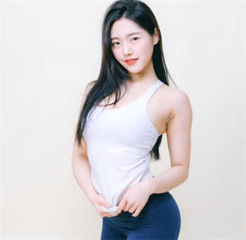 狗狗蝴蝶结是什么样子的