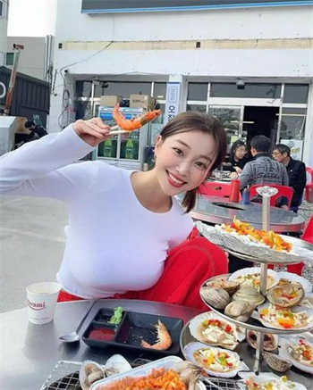 女人的裸奶头图片欣赏
