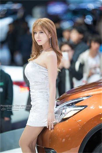 杨一凡演员