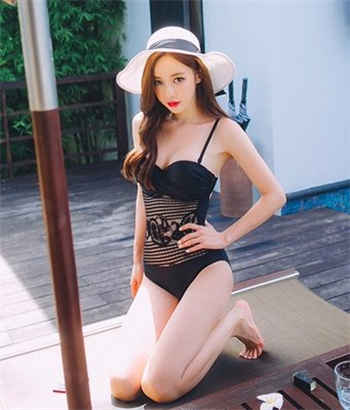 穿越豪门之玩遍娱乐圈
