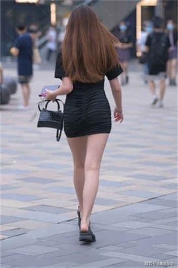 一个女的新人错过末班车
