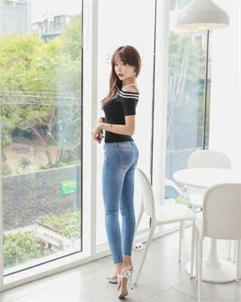 波波美女视频偷偷看