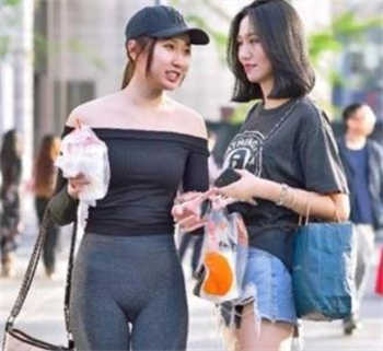 家长群婚外情老师