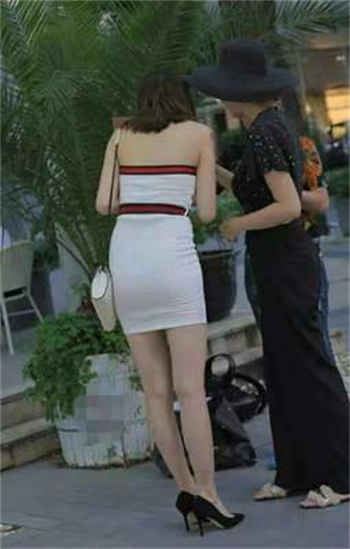 工牌图片大全大图