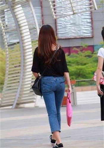 麻豆沈娜娜替父还钱是哪个