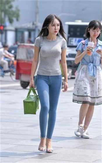 绝对服从by魏承泽