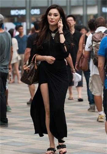 女销售卖房牺牲自己