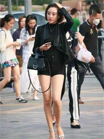 裙下有野兽未减版樱花