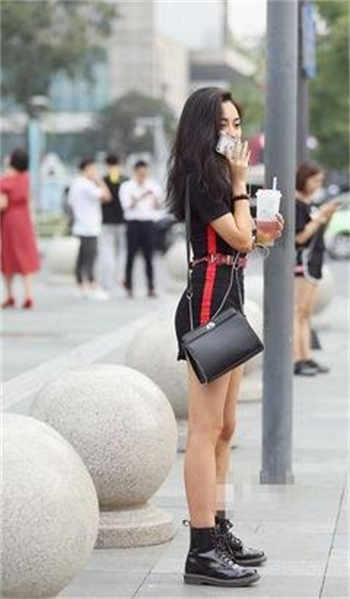 一夫多妻制晚上怎么玩