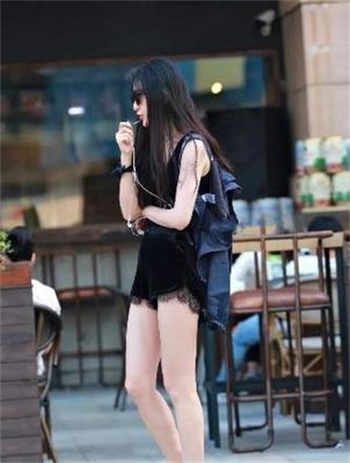 阿宾少年往事房东太太